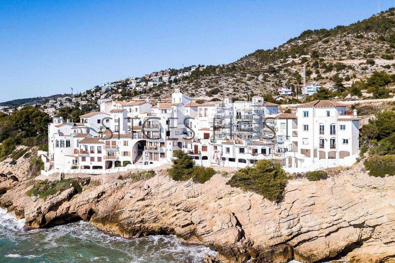 Alojate En Una Torre Sobre El Mar Apartment Sitges Luaran gambar